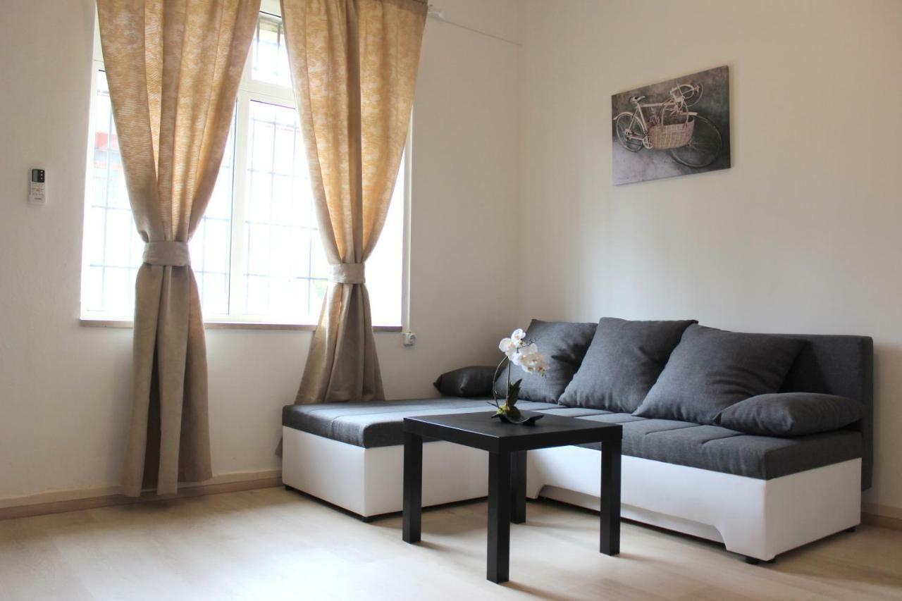 זאדאר Apartment & Room'S Anni מראה חיצוני תמונה